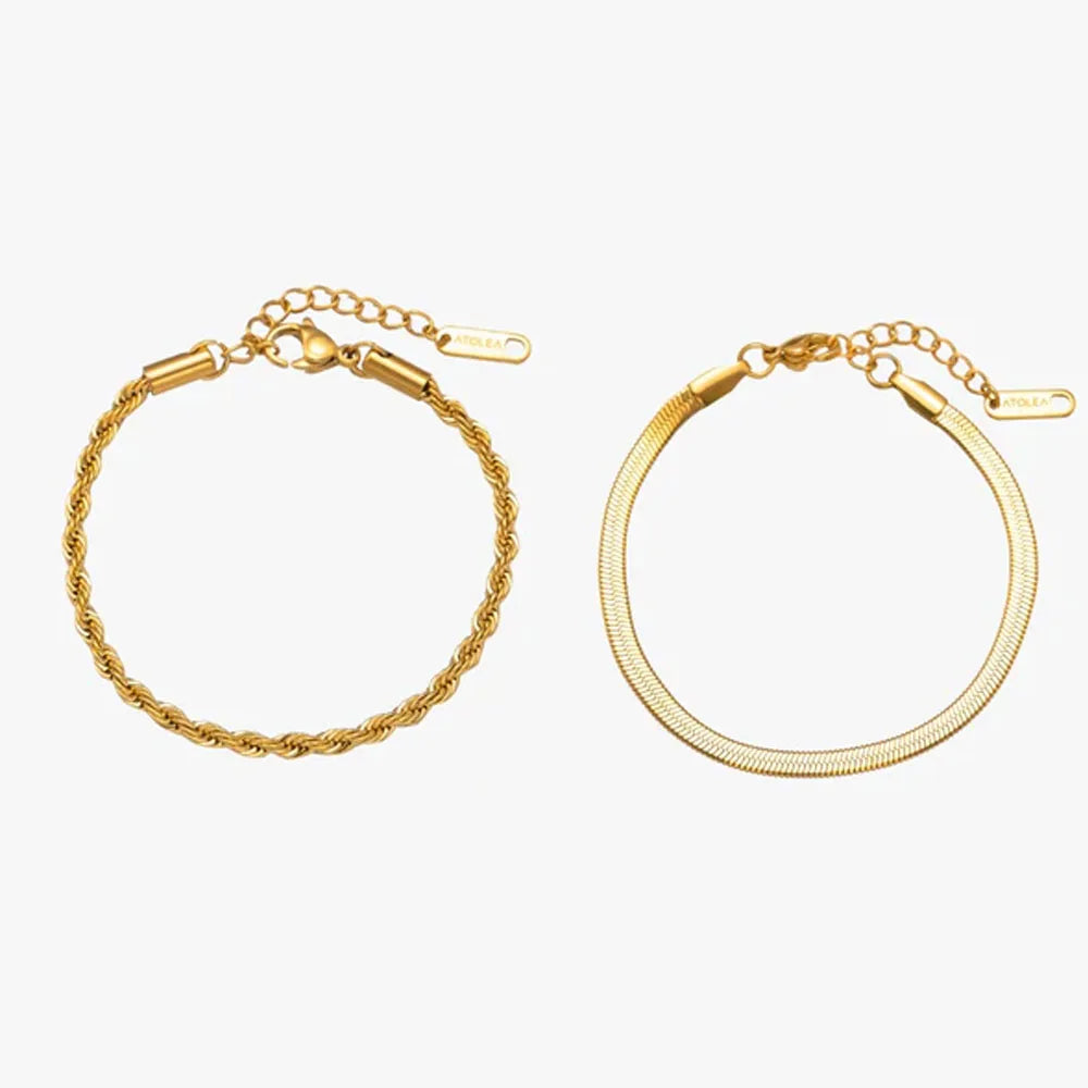 Golden Heart Charm Link Bracelet