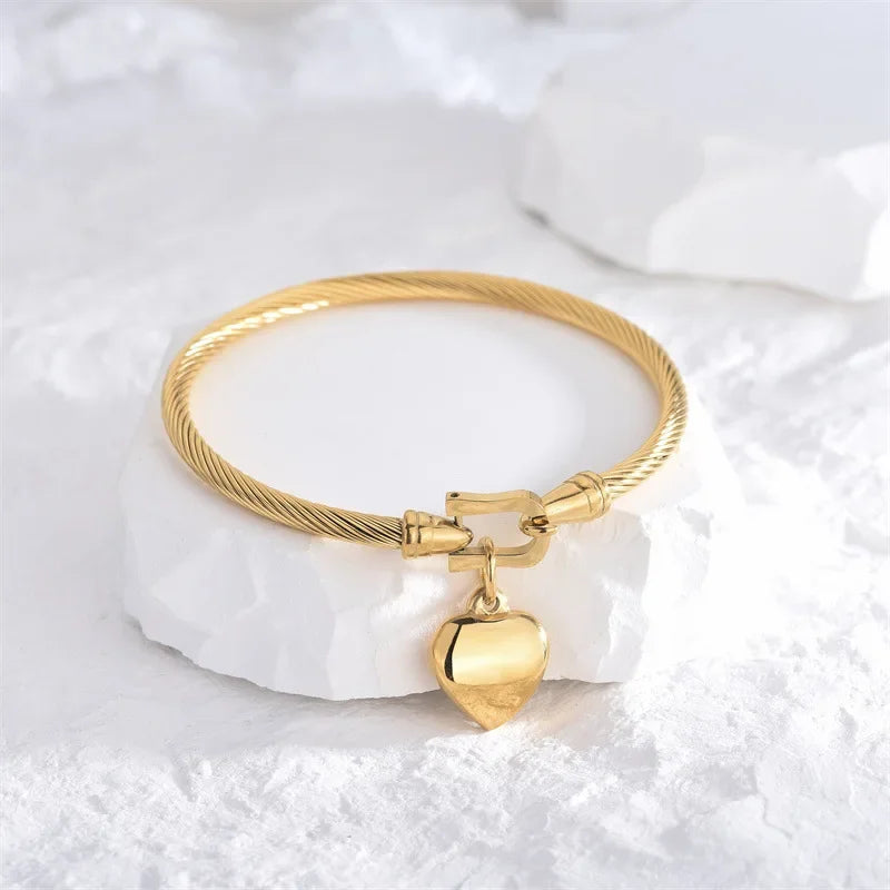 Golden Heart Cable Bangle