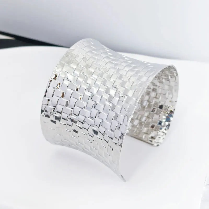 Golden Ribbon Sculpted Cuff