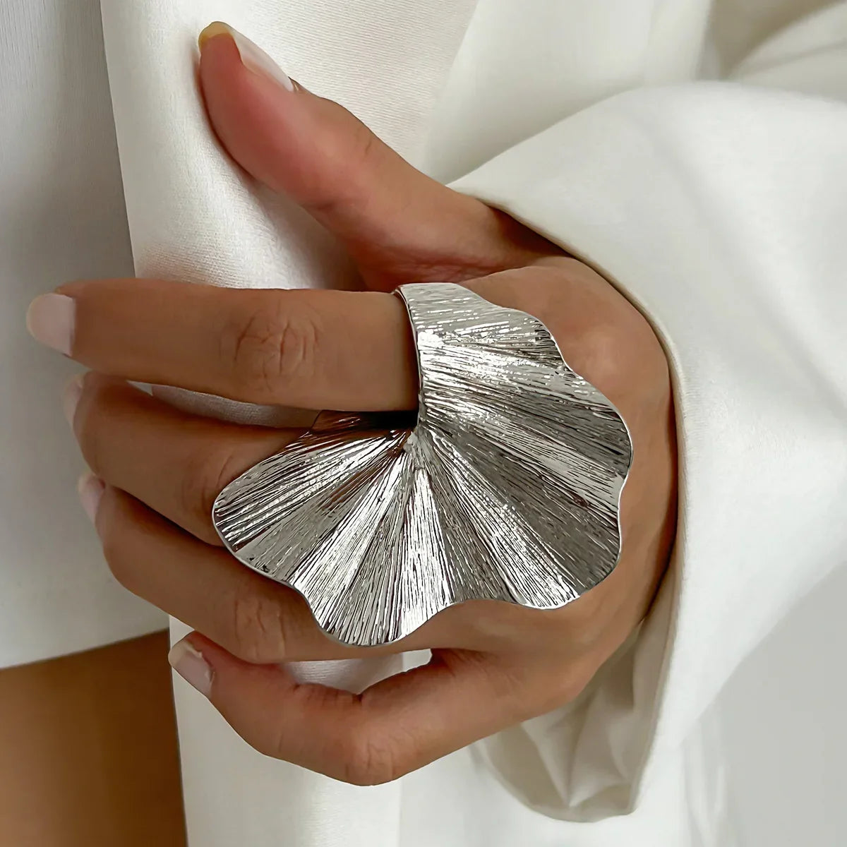 Ginkgo Aura Statement Ring