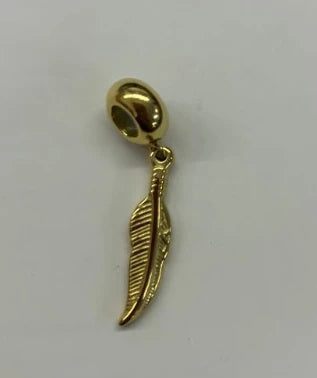 Golden Heart Charm Link Bracelet