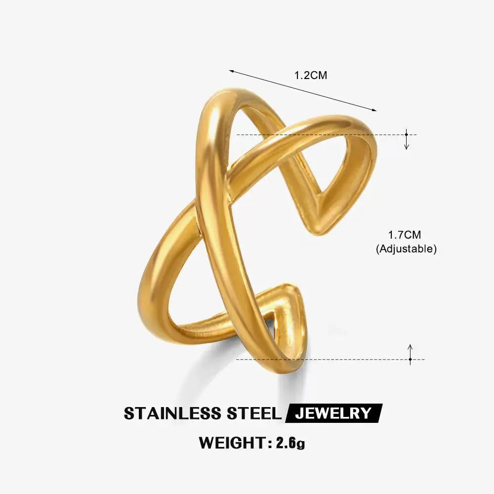 Bold Axis Geometric Gold Ring