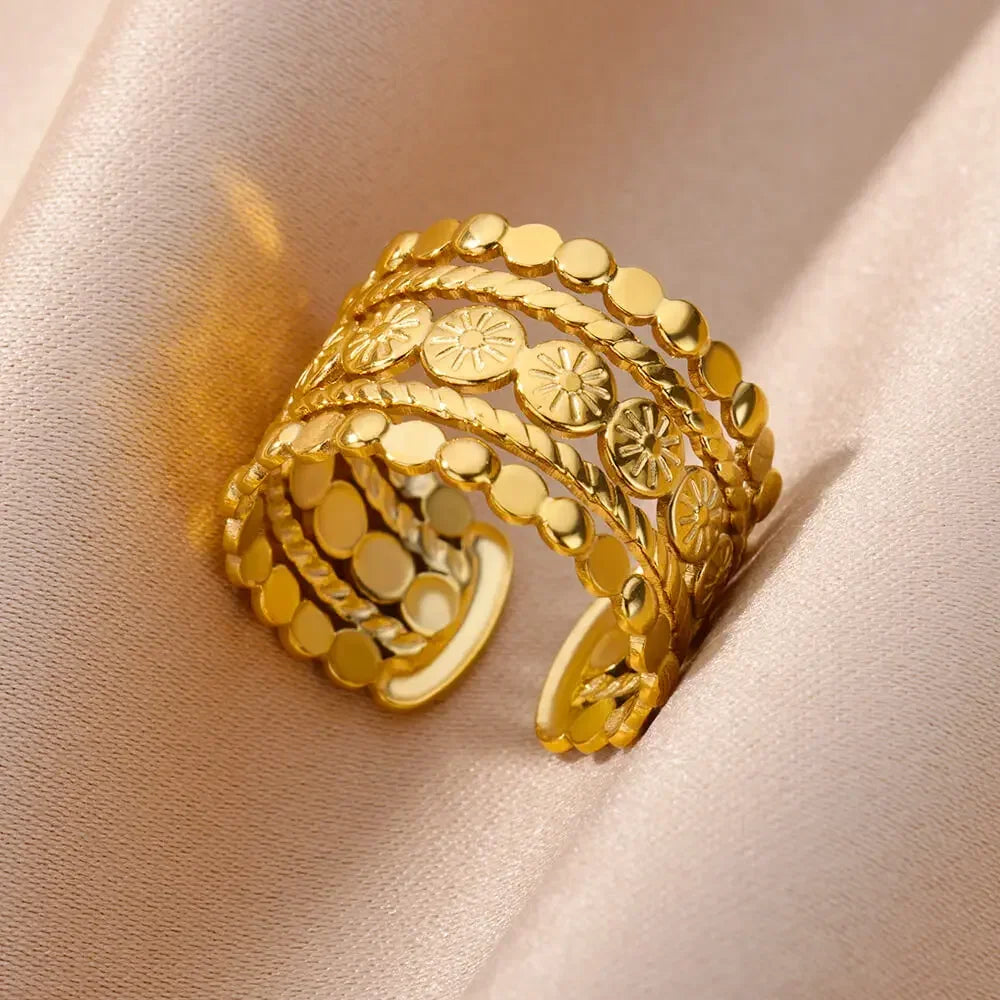 Aurora Curve Adjustable Gold Ring Collection