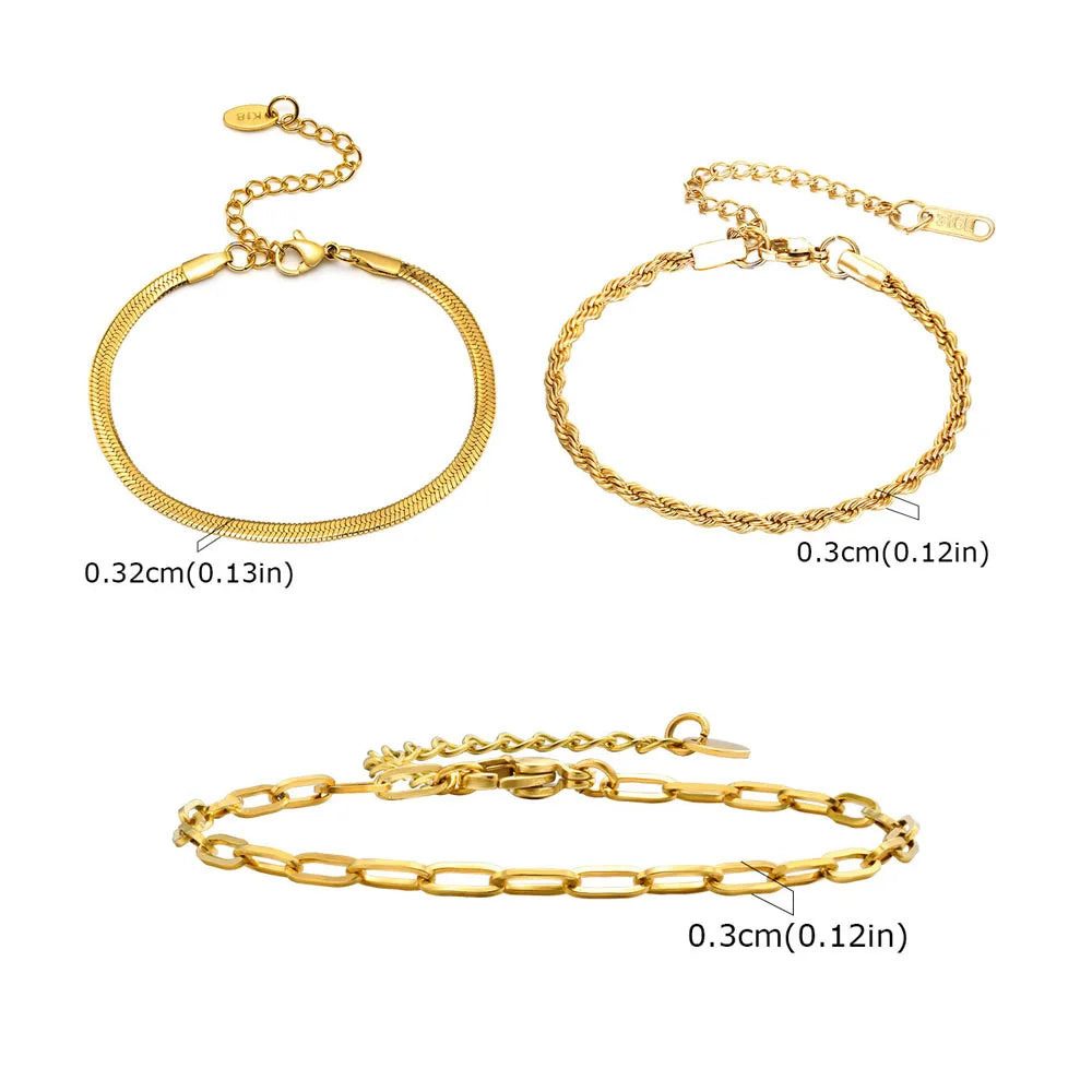 Golden Heart Charm Link Bracelet