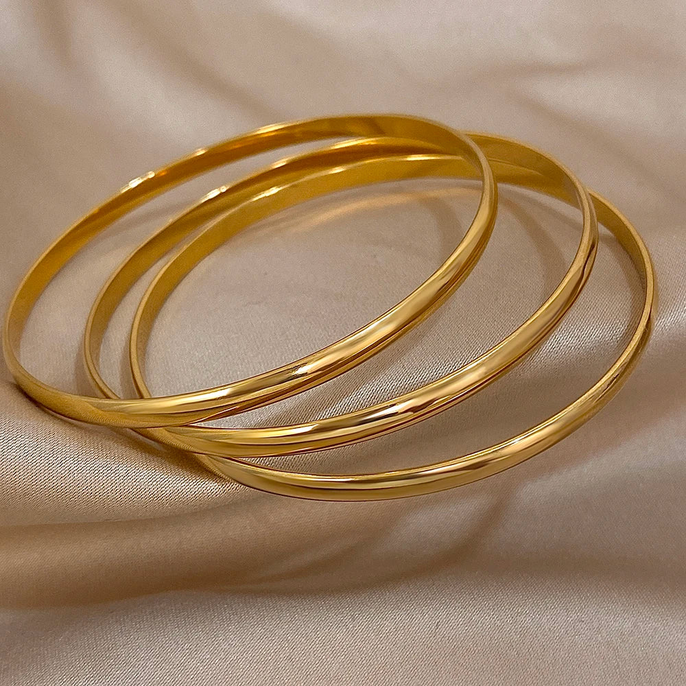 Golden Elegance Classic Bangles