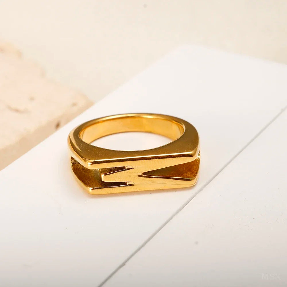 Bold Axis Geometric Gold Ring