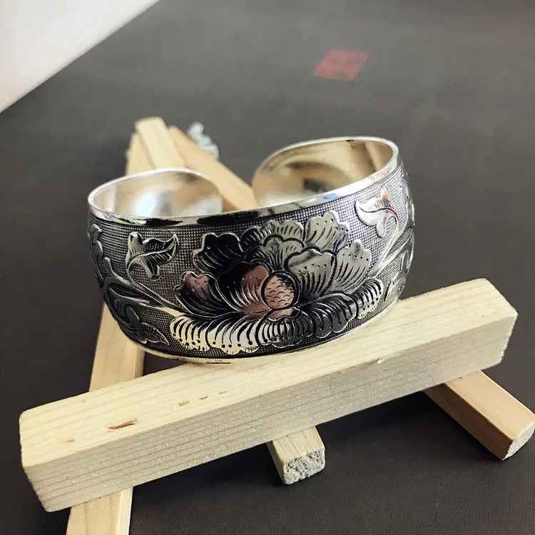 Imperial Heritage Engraved Cuff