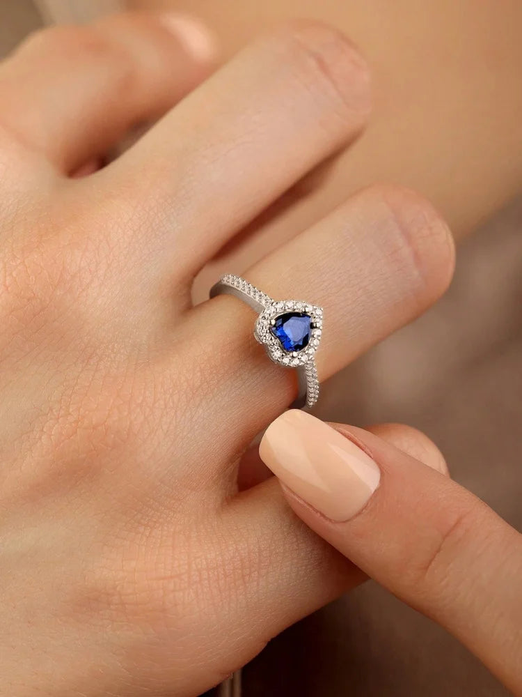 Eternal Scarlet Heart Ring