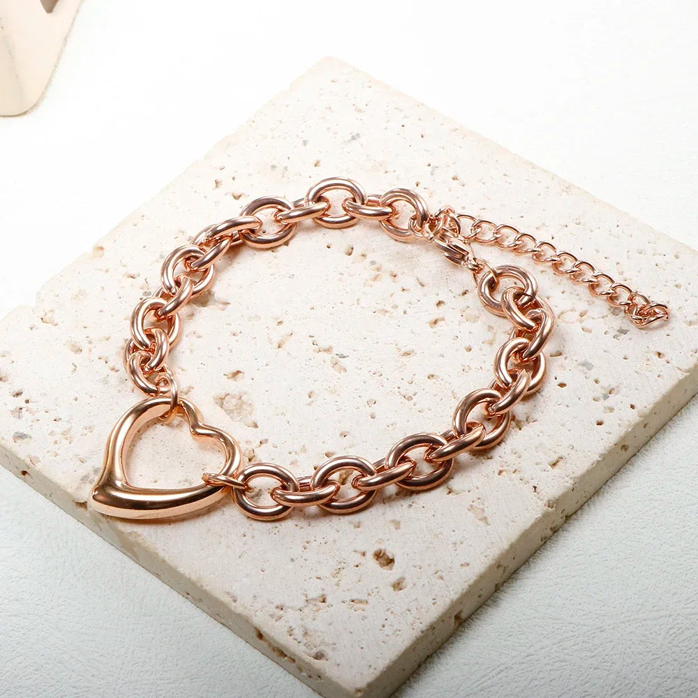 Golden Heart Charm Link Bracelet