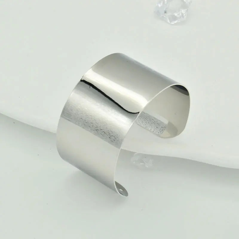 Golden Ribbon Sculpted Cuff