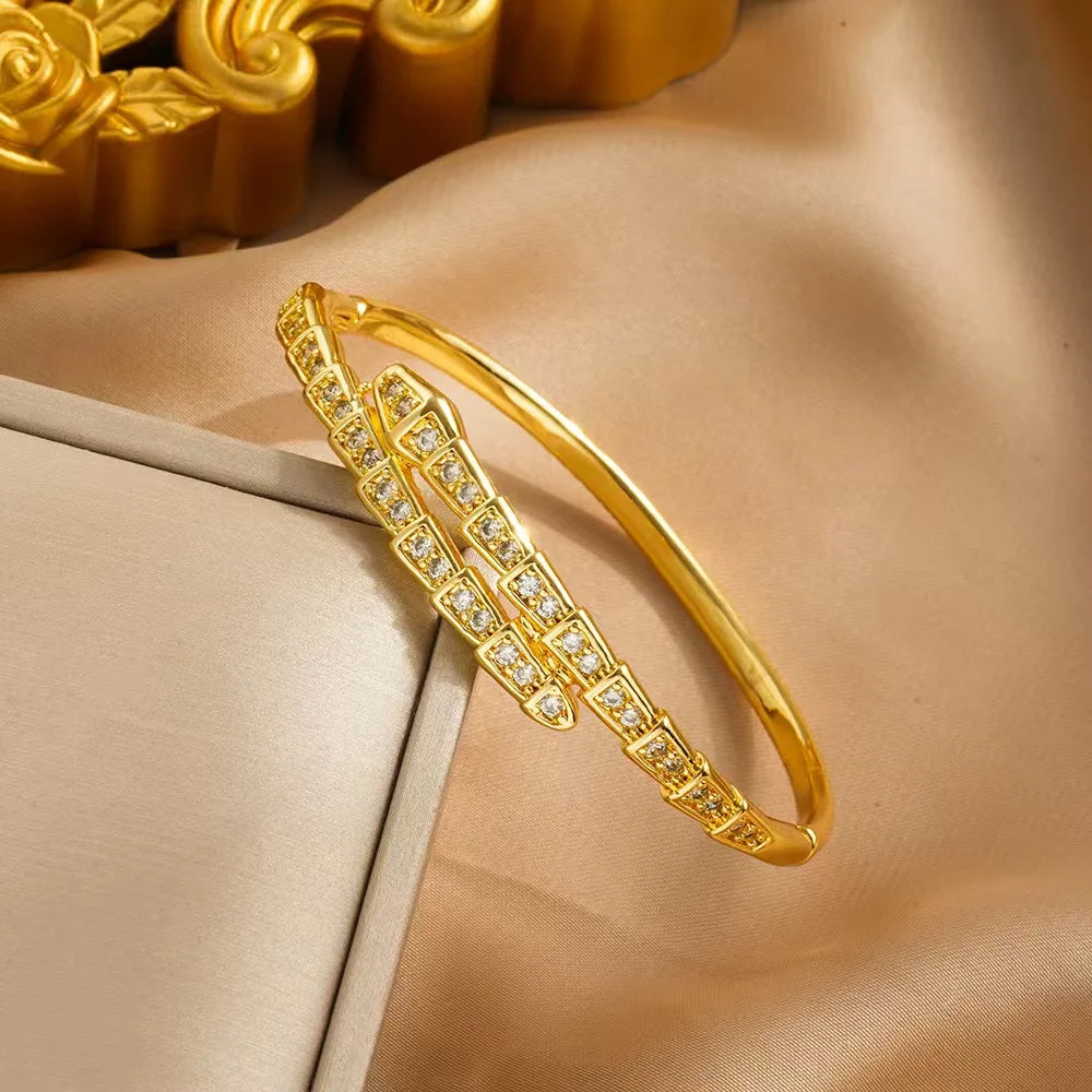 Golden Nail Luxe Bangle