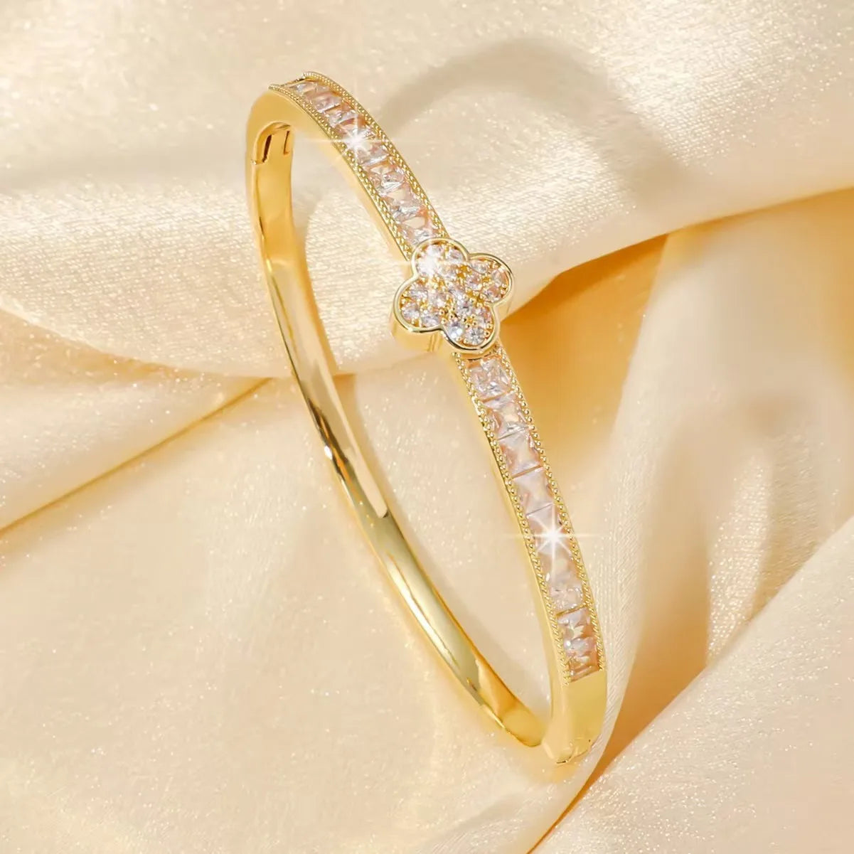 Golden Nail Luxe Bangle